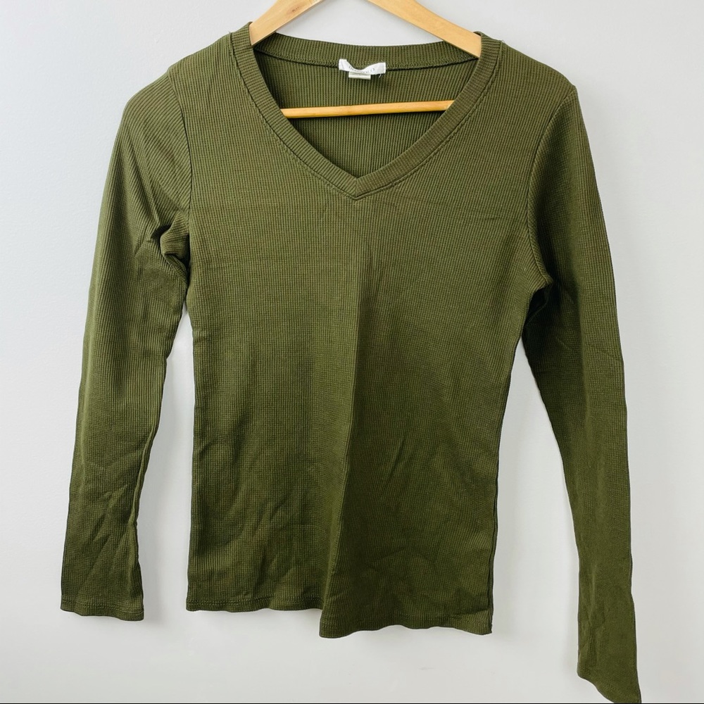 NWOT Ribbed waffle long sleeve army green shirt
